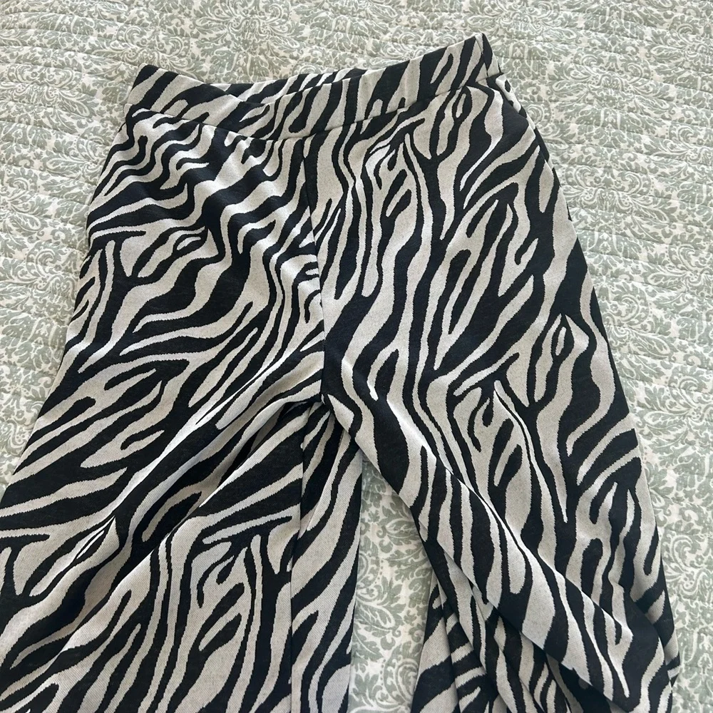 Lala Zebra Print set - Picture 3 of 5